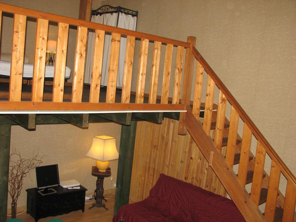 Duplex Carreyrou Apartamento Beaumont-du-Périgord Exterior foto